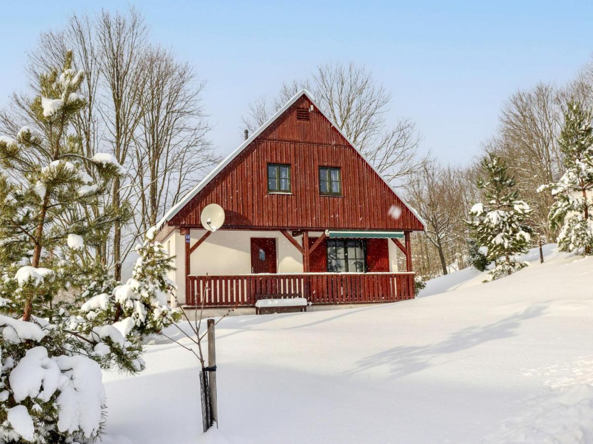 Holiday Home Holiday Hill 67 By Interhome Cista  Экстерьер фото
