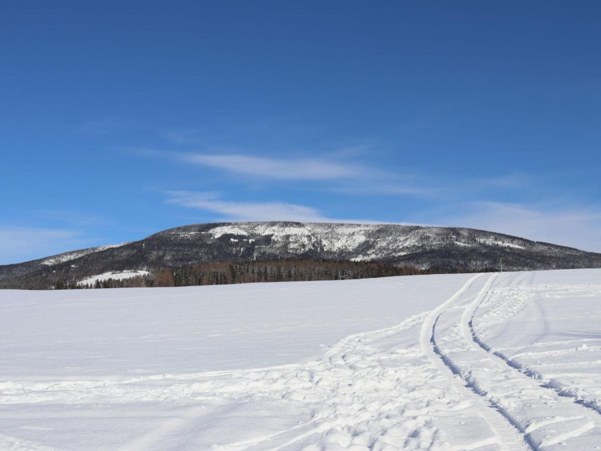 Holiday Home Holiday Hill 67 By Interhome Cista  Экстерьер фото