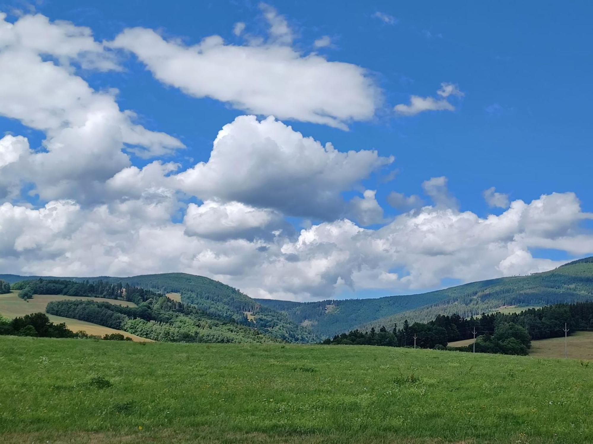 Holiday Home Holiday Hill 67 By Interhome Cista  Экстерьер фото
